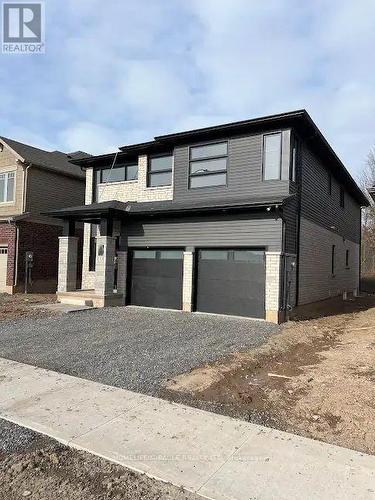 11 Willson Drive, Thorold, ON - Indoor Photo Showing Other Room