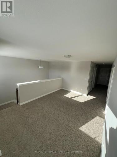 11 Willson Drive, Thorold, ON - Indoor Photo Showing Other Room