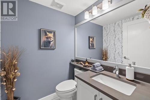 9 1260 Riverside Drive, Port Coquitlam, BC - Indoor Photo Showing Bathroom