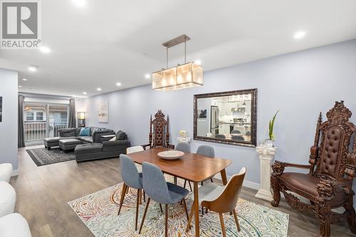 9 1260 Riverside Drive, Port Coquitlam, BC - Indoor Photo Showing Dining Room