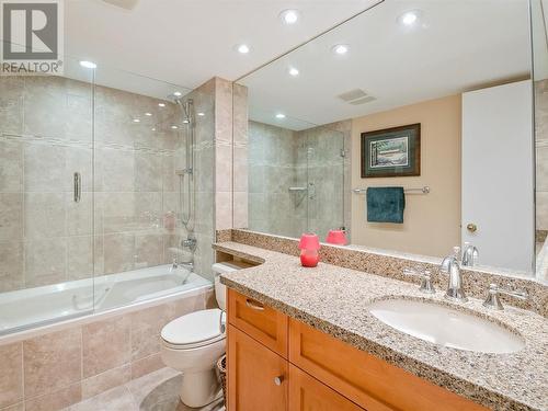 2 4510 Blackcomb Way, Whistler, BC - Indoor Photo Showing Bathroom