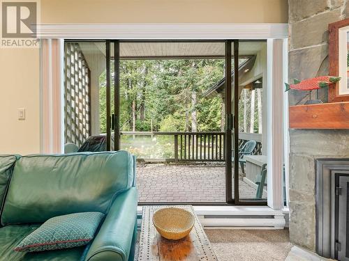 2 4510 Blackcomb Way, Whistler, BC - 