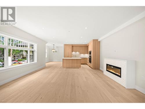 1058 W 15 Th Avenue, Vancouver, BC - Indoor Photo Showing Living Room With Fireplace