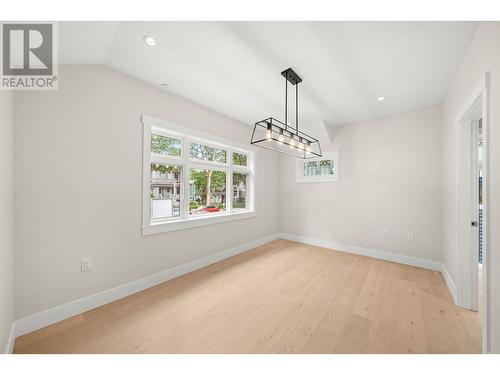 1058 W 15 Th Avenue, Vancouver, BC - Indoor Photo Showing Other Room