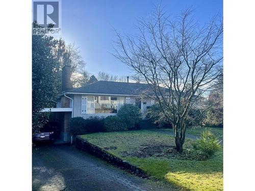 7046 Hillview Street, Burnaby, BC - Outdoor