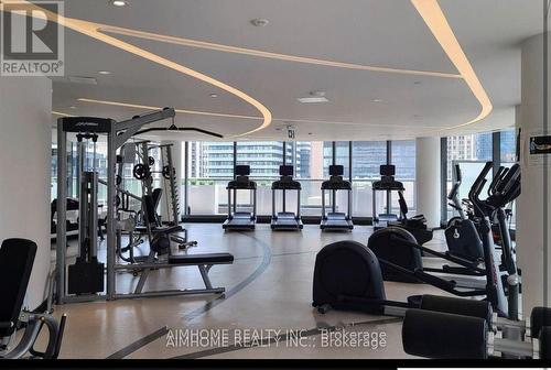 1601 - 11 Wellesley Street W, Toronto, ON - Indoor Photo Showing Gym Room