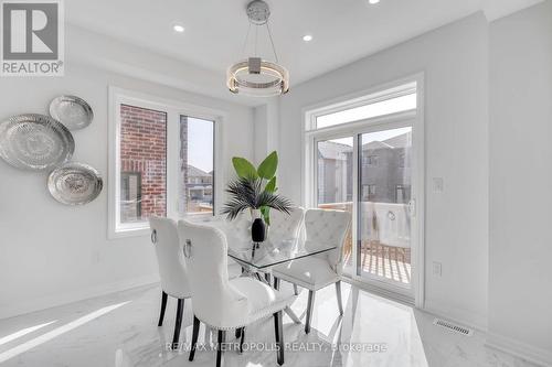 58 Belmont Drive, Clarington, ON - Indoor Photo Showing Dining Room