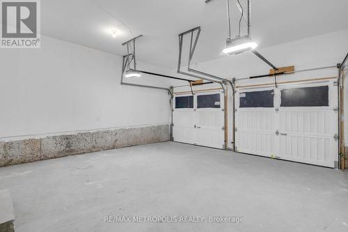 58 Belmont Drive, Clarington, ON - Indoor Photo Showing Garage