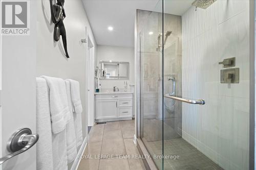 1 Peterson Place, Ottawa, ON - Indoor Photo Showing Bathroom