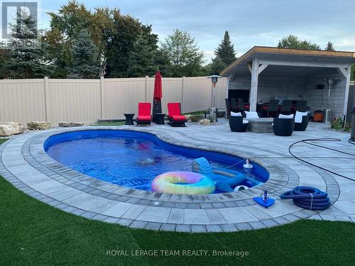 1 Peterson Place, Ottawa, ON - Outdoor With In Ground Pool With Backyard