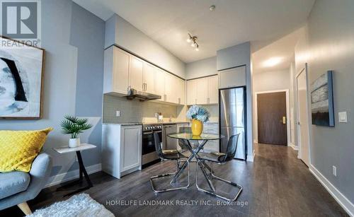 915E - 278 Buchanan Drive, Markham, ON - Indoor Photo Showing Kitchen With Stainless Steel Kitchen