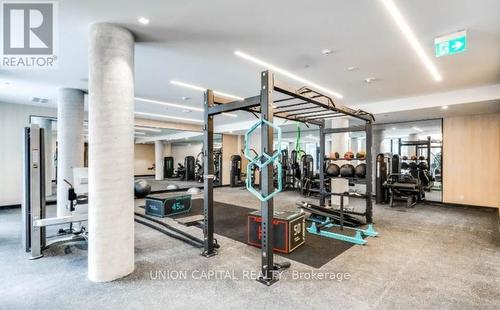 502 - 2020 Bathurst Street, Toronto, ON - Indoor Photo Showing Gym Room