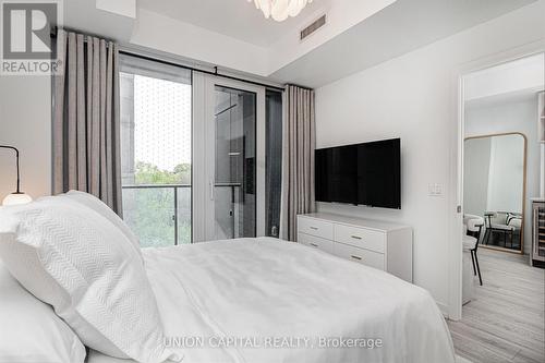 502 - 2020 Bathurst Street, Toronto, ON - Indoor Photo Showing Bedroom