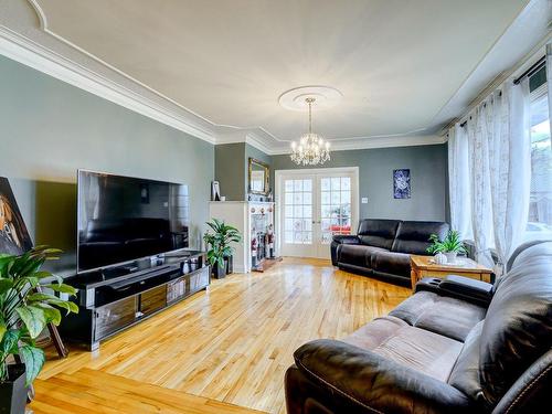 Salle familiale - 795 Rue Claude-De Ramezay, Marieville, QC - Indoor Photo Showing Living Room