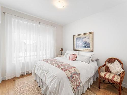 Bedroom - 18 Rue Des Bourgeons, Lac-Brome, QC - Indoor Photo Showing Bedroom