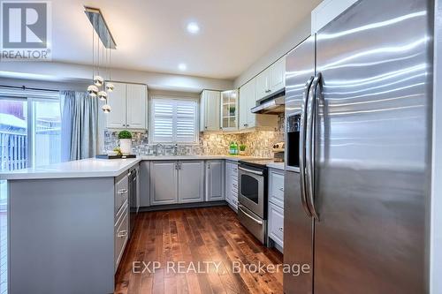 247 Featherstone Road, Milton, ON - Indoor Photo Showing Kitchen With Stainless Steel Kitchen With Upgraded Kitchen