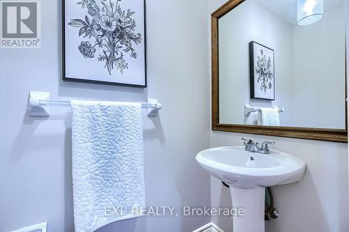 247 Featherstone Road, Milton, ON - Indoor Photo Showing Bathroom