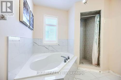 247 Featherstone Road, Milton, ON - Indoor Photo Showing Bathroom