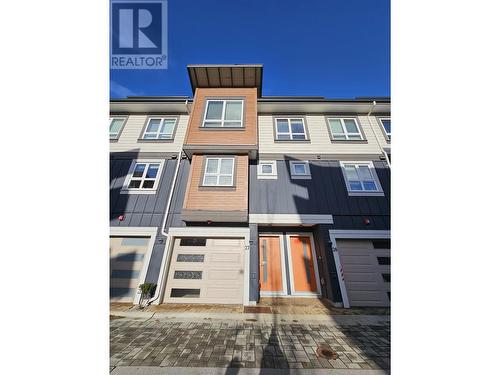 27 10311 River Drive, Richmond, BC - Outdoor With Facade