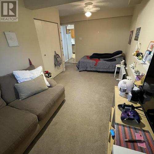 217 W Rockland Road, North Vancouver, BC - Indoor Photo Showing Other Room