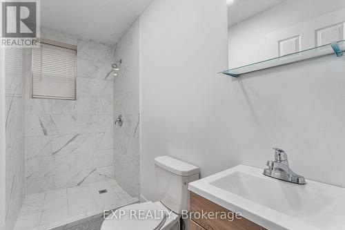 448 Cambridge Street S, Ottawa, ON - Indoor Photo Showing Bathroom