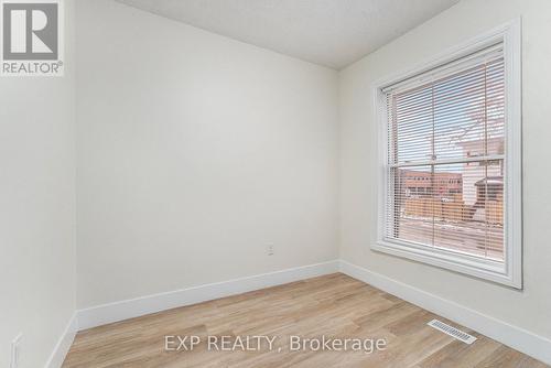 448 Cambridge Street S, Ottawa, ON - Indoor Photo Showing Other Room