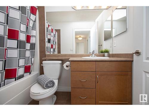 #127 89 Rue Monette, Beaumont, AB - Indoor Photo Showing Bathroom