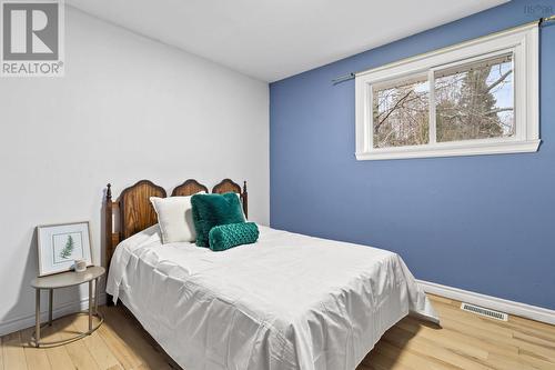 285 Beaver Bank Road, Beaver Bank, NS - Indoor Photo Showing Bedroom