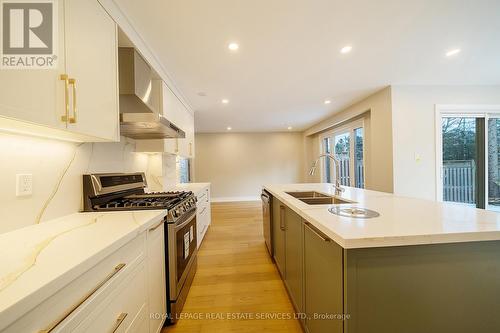 OAKVILLE, ON - Indoor Photo Showing Kitchen With Double Sink