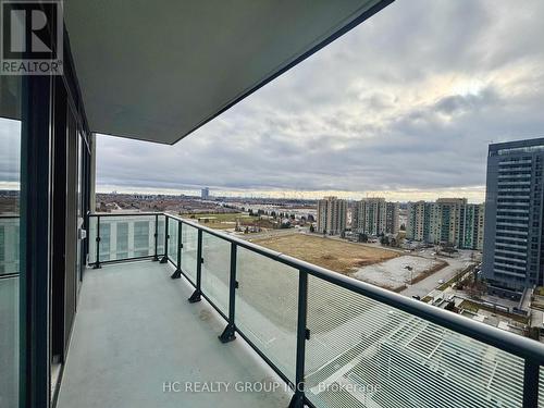 1410 - 105 Oneida Crescent, Richmond Hill, ON - Outdoor With View With Exterior