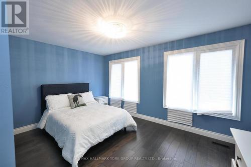 225 Patricia Drive, King, ON - Indoor Photo Showing Bedroom