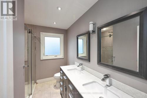 225 Patricia Drive, King, ON - Indoor Photo Showing Bathroom