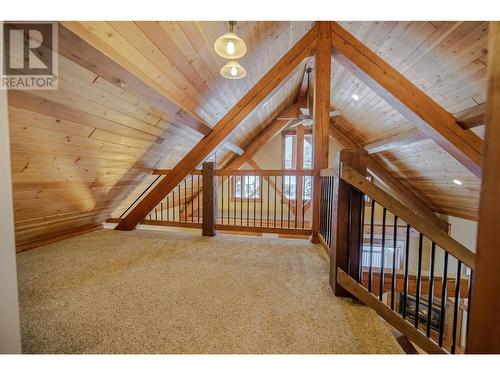 2800 Blackbear Crescent, Kimberley, BC - Indoor Photo Showing Other Room