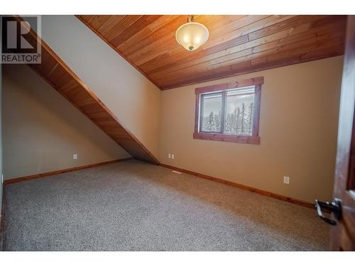 2800 Blackbear Crescent, Kimberley, BC - Indoor Photo Showing Other Room