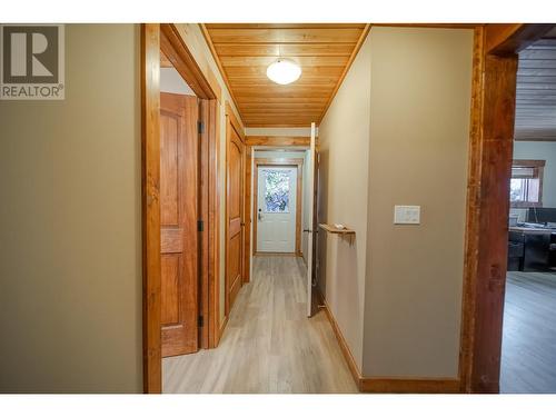 2800 Blackbear Crescent, Kimberley, BC - Indoor Photo Showing Other Room