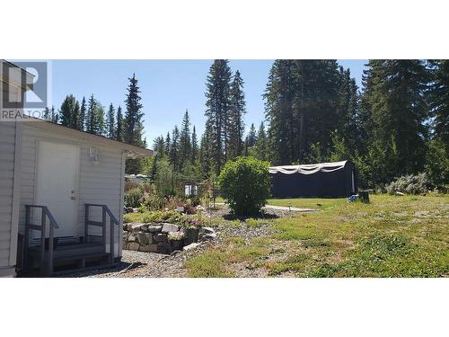 6064 Norman Road, 100 Mile House, BC - Outdoor