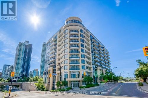 711 - 2756 Old Leslie Street, Toronto, ON - Outdoor With Facade