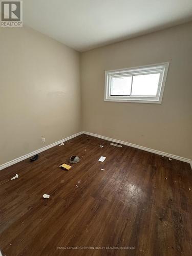 13 Bloor Avenue, Timmins, ON - Indoor Photo Showing Other Room