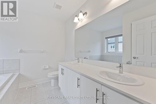 90 Claremont Drive, Brampton, ON - Indoor Photo Showing Bathroom