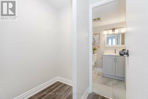 501 - 25 Trailwood Drive, Mississauga, ON - Indoor Photo Showing Other Room