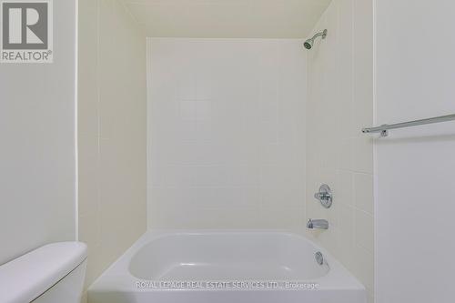 2254 Kwinter Road, Oakville, ON - Indoor Photo Showing Bathroom