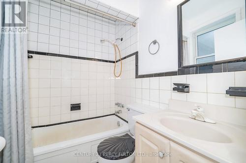 75 Miramar Crescent, Toronto, ON - Indoor Photo Showing Bathroom