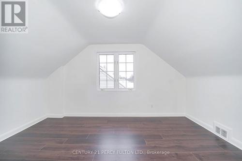 75 Miramar Crescent, Toronto, ON - Indoor Photo Showing Other Room