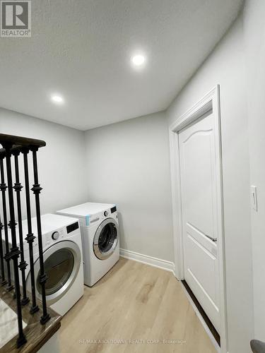 Upper - 2615 Windjammer Road, Mississauga, ON - Indoor Photo Showing Laundry Room