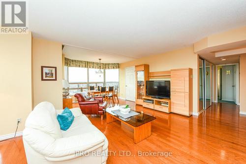 1204 - 320 Mill Street S, Brampton, ON - Indoor Photo Showing Living Room