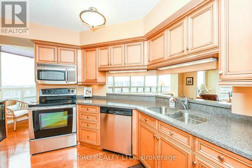 1204 - 320 Mill Street S, Brampton, ON - Indoor Photo Showing Kitchen With Double Sink