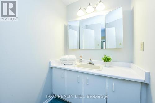 1204 - 320 Mill Street S, Brampton, ON - Indoor Photo Showing Bathroom