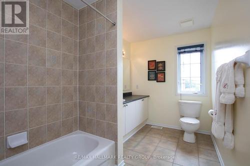 1397 Kitchener Avenue, Ottawa, ON - Indoor Photo Showing Bathroom