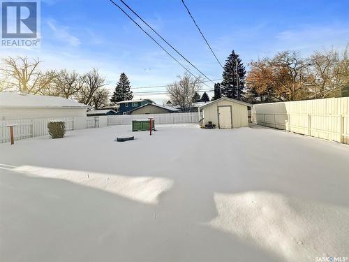 83 Macdonald Crescent, Swift Current, SK - Outdoor