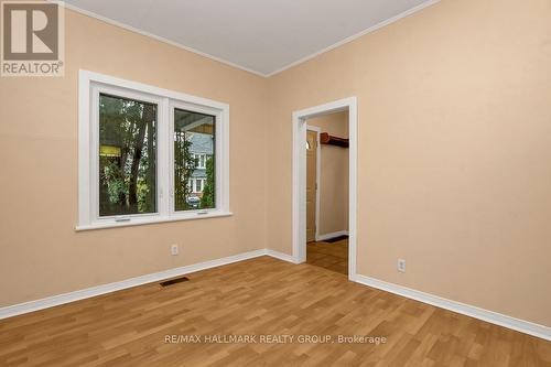 518 Clarence Street E, Ottawa, ON - Indoor Photo Showing Other Room